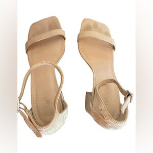 Forever 21 Beige Women's Sandals